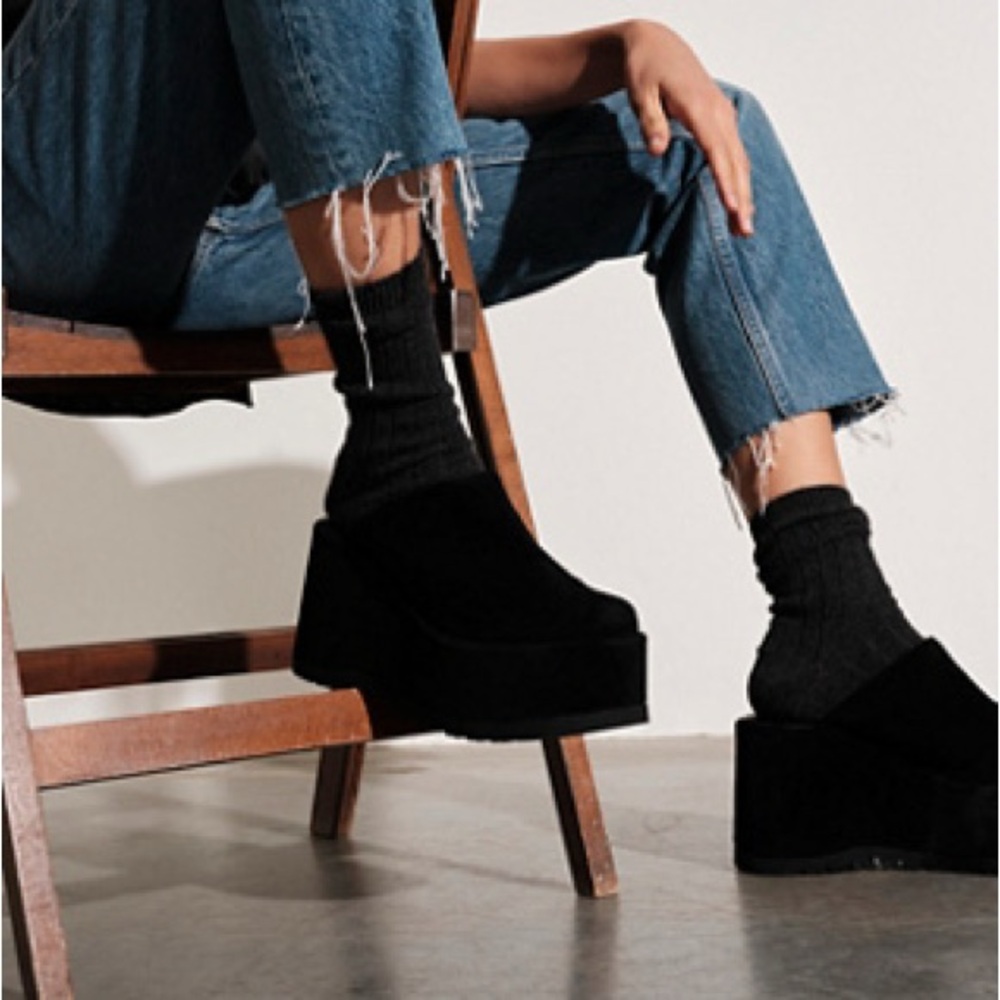 FREE PEOPLE Avery Closed Toe Platform